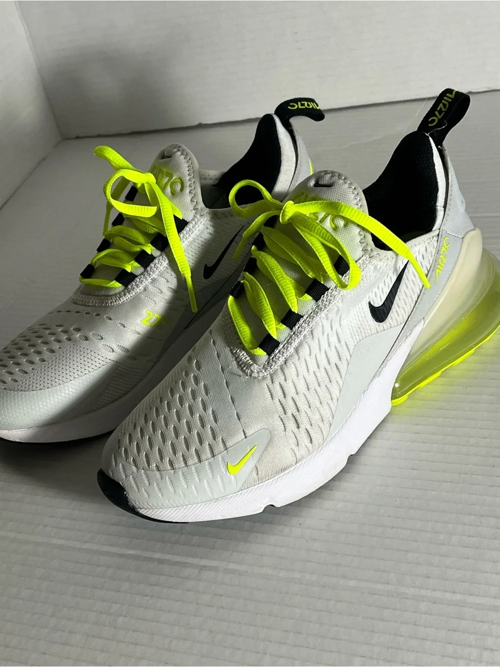 Nike Air Max 270 size 5.5 good condition